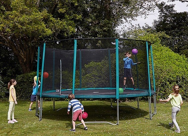 trampoline-jumpup